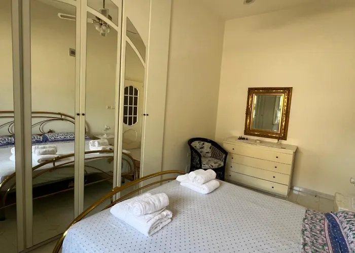 Garden Appartement Pompéi