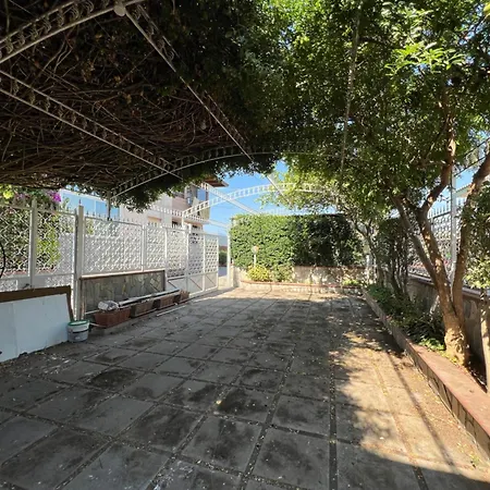 Apartment Garden Pompei